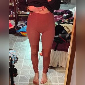 🎈Fabletics🎈BUY 1 GET 1 🆓🎈 High Waist Ruched Leggings Sz M